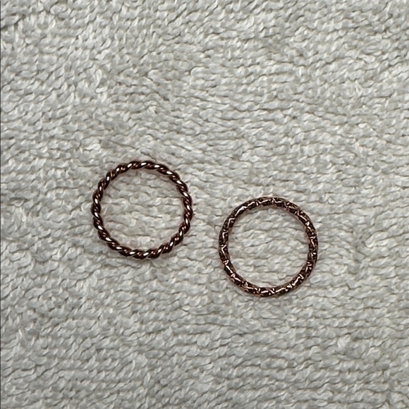 Ring Set - Picture 2 of 7